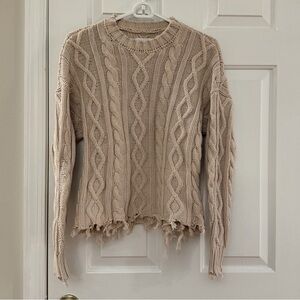 Cable Eva Cable Knit Cream Sweater | Knit Frayed Hem